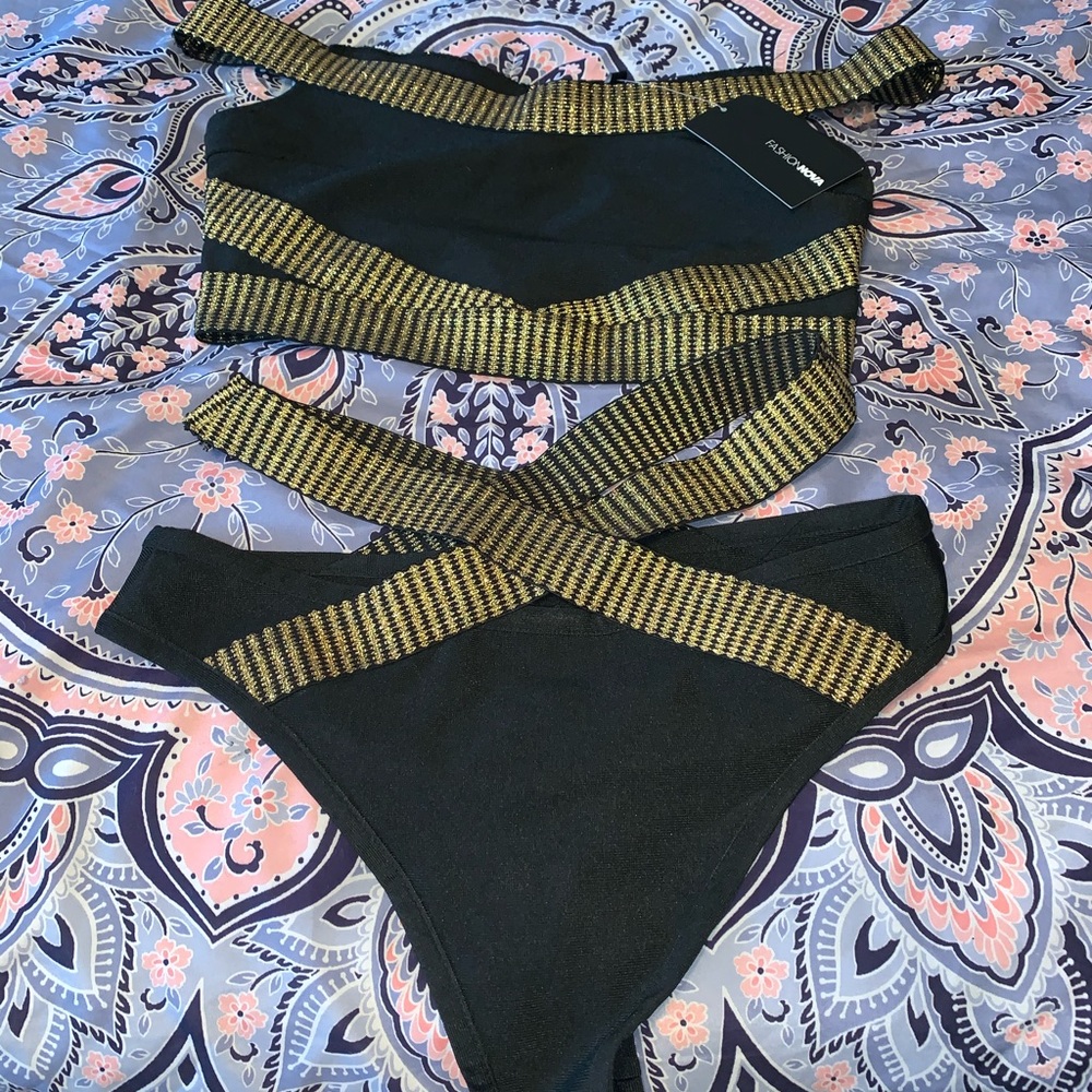 Swimsuit bikini